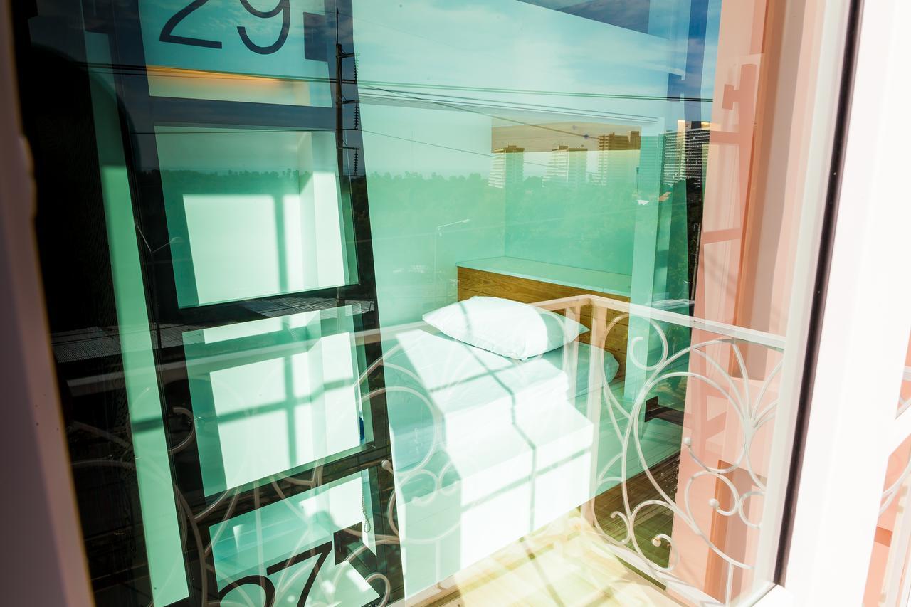 Travel Light Hostel باتايا المظهر الخارجي الصورة